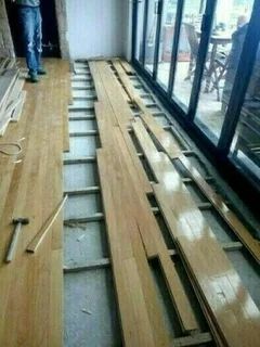 We give new life to all your wooden floors ,decks ,pergolas windows from R150 m2