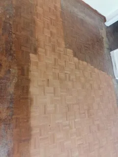 We give new life to all your wooden floors ,decks ,pergolas windows from R150 m2