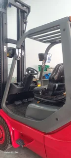 Forklift Linde H25D / 4 meter mast  / 2016