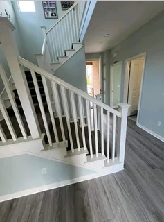 Paintng waterproofing garnazine road markings and art