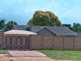 Road markings,wallpaper,garmazine,puston panels,painting,waterproofing and art