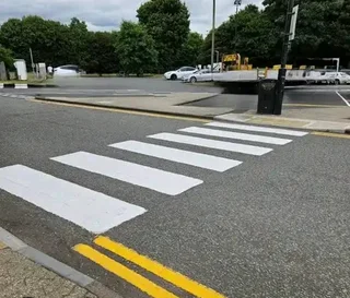 Asphalt tar surfacing road markings slurry seal brick paving call 0735353007