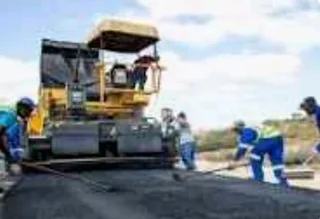 Asphalt tar surfacing road markings slurry seal brick paving call 0735353007