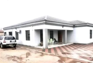 Painting waterproofing road markings garmazine puston Panels and art call 0735353007 for more inform