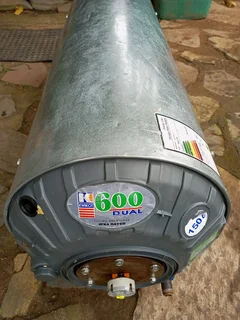 Good condition working 150Lt Kwikot geyser for sale