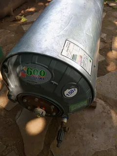 Good condition working 150Lt Kwikot geyser for sale