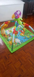 Fisher-Price Rainforest Music &amp; Lights Deluxe Gym
