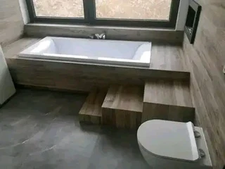 Bathroom doctor, tiling and painting