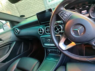 Mercedes Benz A200 R275 000 Urgent sale
