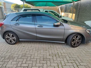 Mercedes Benz A200 R275 000 Urgent sale