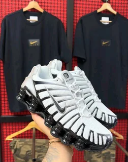Nike shox