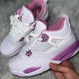 Jordan 4