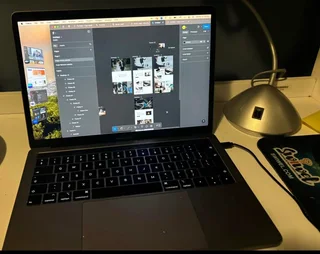 MacBook 2018 PRO 256gb! Touch Bar