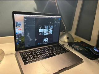 MacBook 2018 PRO 256gb! Touch Bar