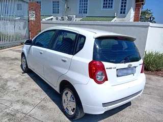 AUTOMATIC LADY OWNED AVEO HATCH