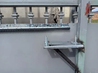 Gate motor  and garage doors repair