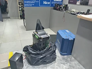 Gate motor  and garage doors repair