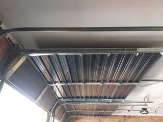 Garage doors expects