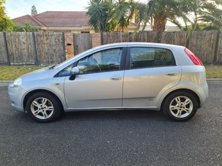 Fiat Punto 1.2 in excellent condition with full serviced book. Extremely lite on fuel