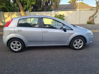 Fiat Punto 1.2 in excellent condition with full serviced book. Extremely lite on fuel