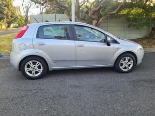 Fiat Punto 1.2 in excellent condition with full serviced book. Extremely lite on fuel