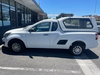 Chevrolet Utility 1.4IS stylish and reliable lite commerce with great fuel efficiency