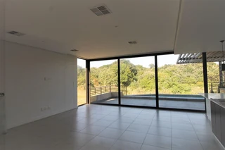 Beautiful 3 Bedroom Duplex R7950 000