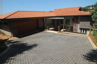 Luxurious Living - R11999000