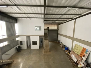 INVESTMENT - WAREHOUSE IN SECURE COMPLEX FOR SALE - CORNUBIA