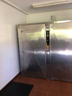BAKERY PREMISES WITH EQUIPMENT