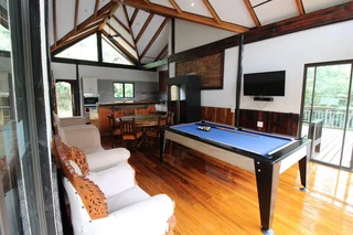 EXCLUSIVE PRIVATE GAME LODGE