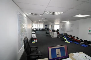 OFFICE TO LET IN ISLAND OFFICE PARK - RIVERHORSE VALLEY