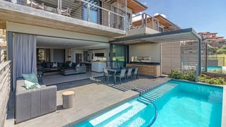 Stunning 4 bedroom apartment