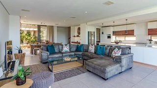 Stunning 4 bedroom apartment