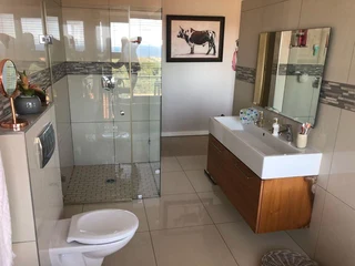 3 Bedroom Townhouse To Let Zimbali!