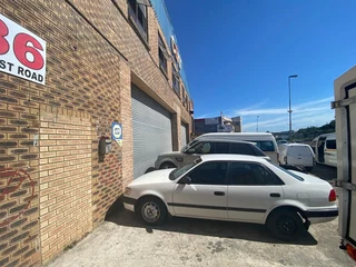 STAND ALONE WAREHOUSE BRIARDENE