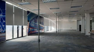 PRIME SHOWROOM WITH WORKSHOP