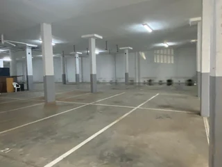 PRIME SHOWROOM WITH WORKSHOP