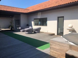 4 Bedroom Penthouse To Let in Zimbali!