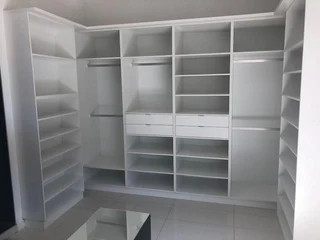 4 Bedroom Penthouse To Let in Zimbali!