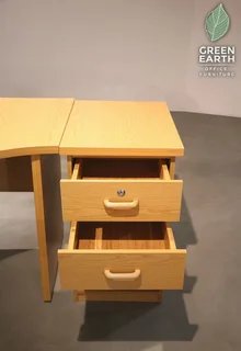 Corner Desk | Oak finish