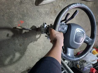 Audi Q7 3.0 TDI Steering wheel