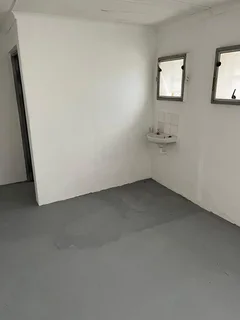 Storage Space / Shop Available for Rent