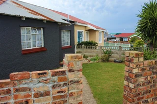 Lovely 2 Bed Home