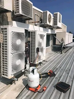 AIRCON TECHNICIAN
