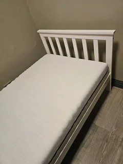 Single bed with Mattrass