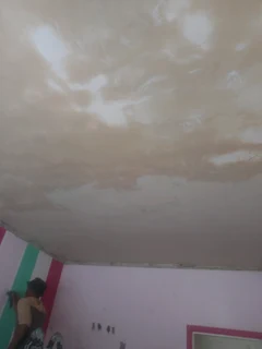 Skilled builder plasterer and skimmer