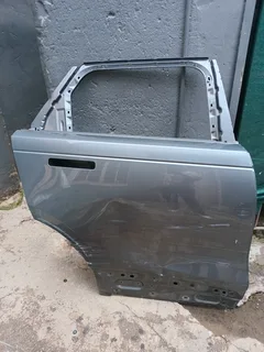 Range rover Vera left rear door 2017