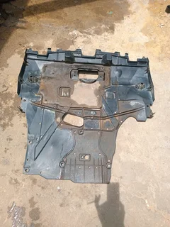 Subaru outback v lower engine grill