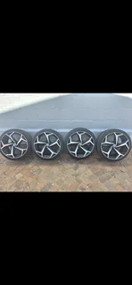 17inch Rline wheels
